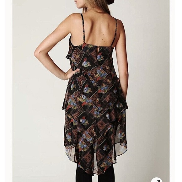 Free People Daisy Chain Layered Tiered Patchwork Black Combo Floral Dress Sz 4 - Picture 5 of 11